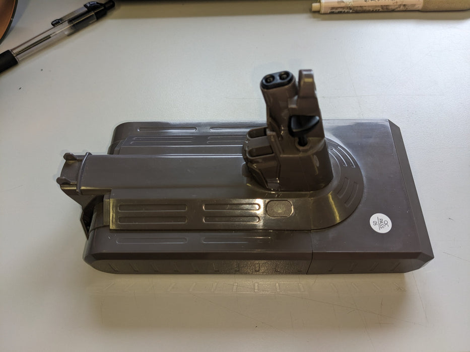 Replacement V11 battery for Dyson V11