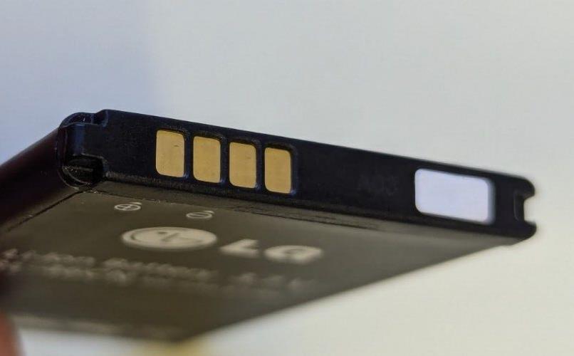 LG BL-46CN Battery 900mAh NEW