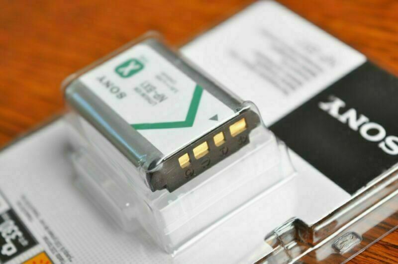 Genuine Sony NP-BX1 Battery DSC-RX100 II DSC-RX1 HDR-AS15 HDR-AS10 HX300 WX300