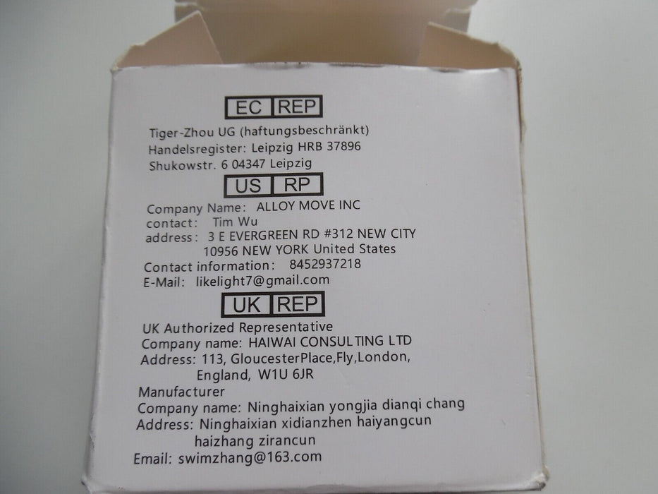 under cabinet puck light battery operated