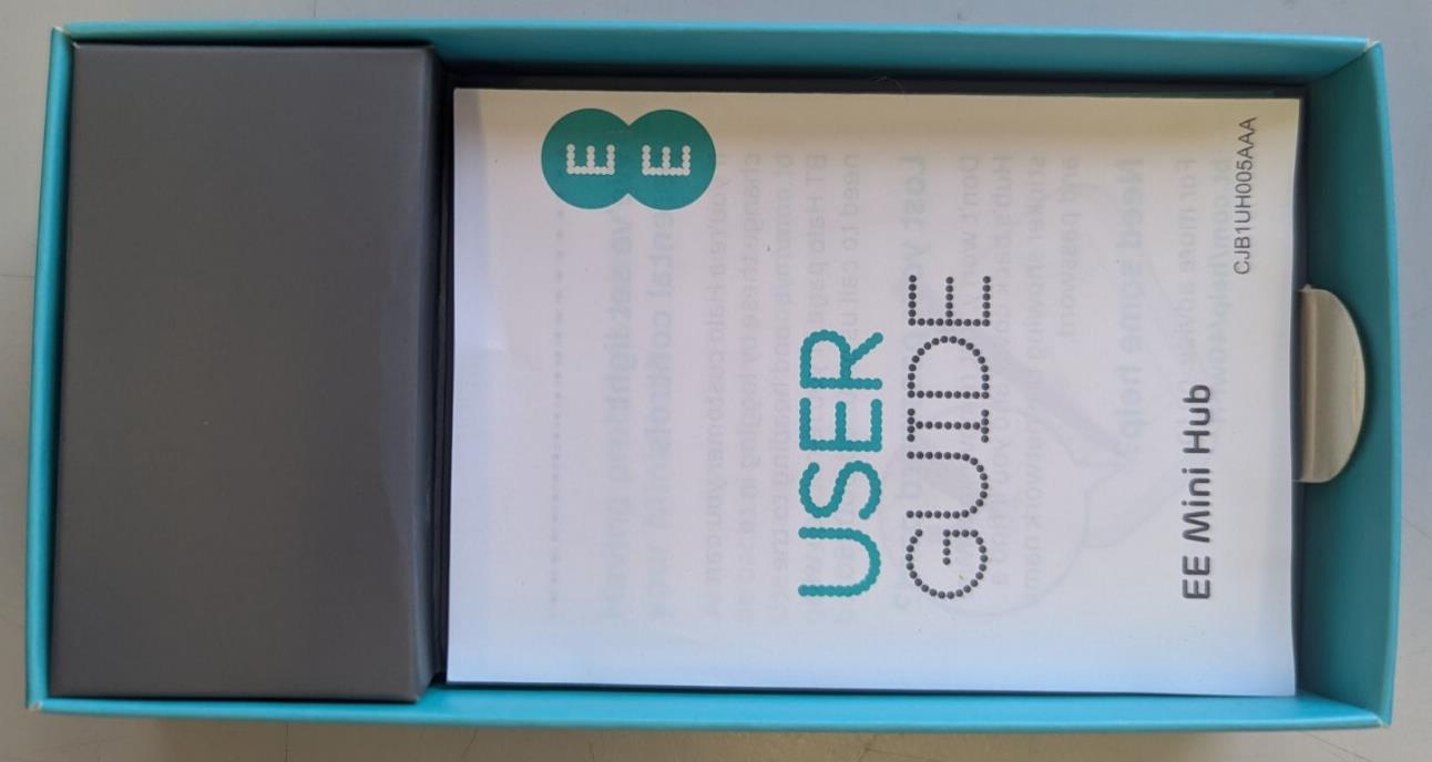 EE 4GEE Mini Mobile Portable Hotspot WIFI Hub