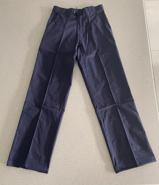 Grahame Gardner Therapist Health / Physiotherapist blue trousers Male 42 R