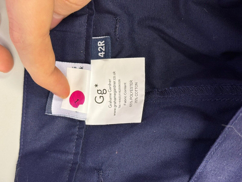 Grahame Gardner Therapist Health / Physiotherapist blue trousers Male 42 R