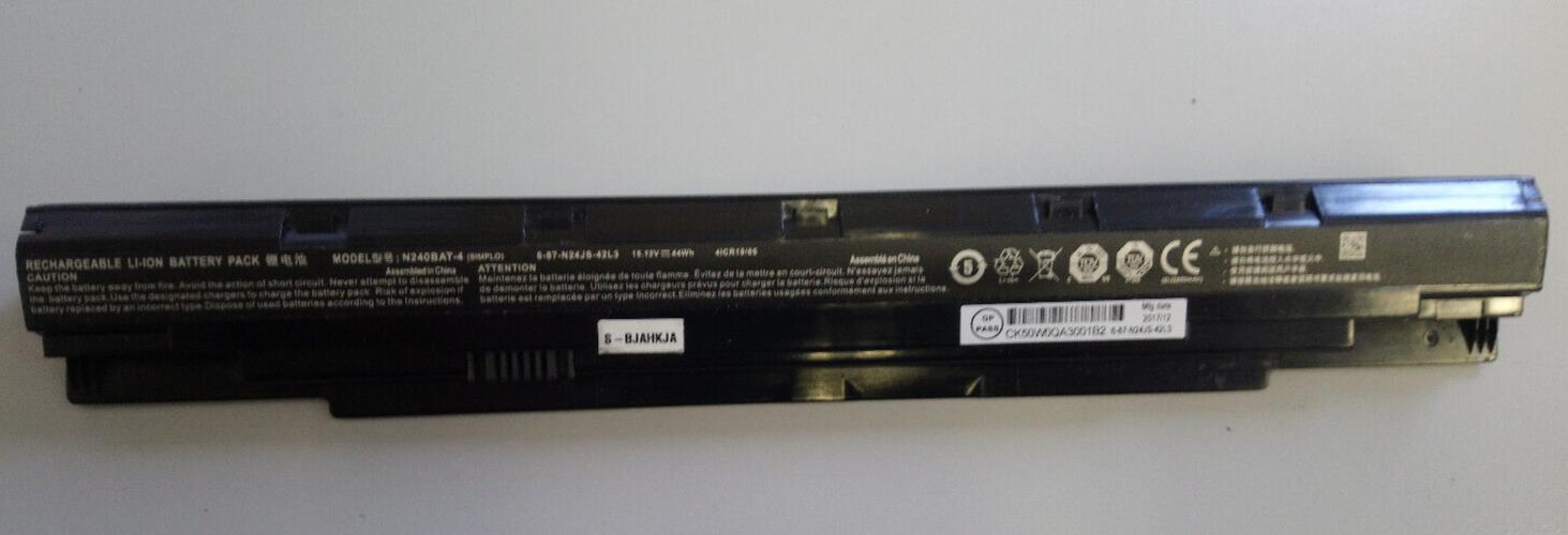 Genuine used N240BAT-4 battery for CLEVO N240WU N240JU N250JU (2850mAh)