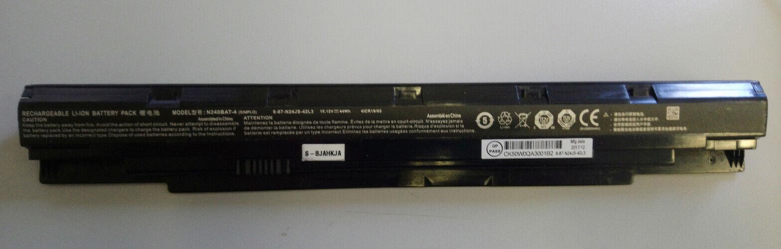 Genuine used N240BAT-4 battery for CLEVO N240WU N240JU N250JU (2850mAh)