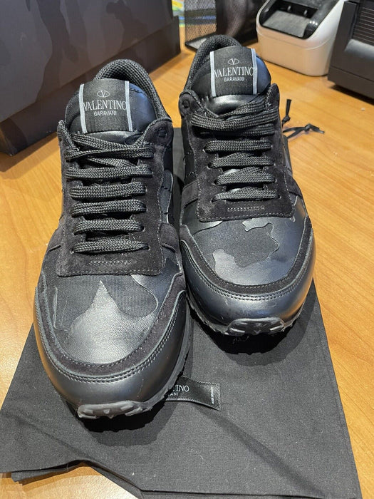 Valentino rock runners trainers size 9 (42) condition 8-9